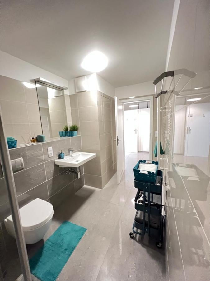 Free Parking In Garage Karolina Plazza, New Cosy With Need Apartamento *